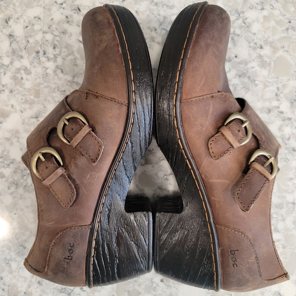 Women's BOC Crosley Oiled Brown Leather Slip On Clog Bootie with Buckles Sz: 8.5 - Picture 3 of 6